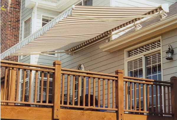 A variety of mounting hardware can be used